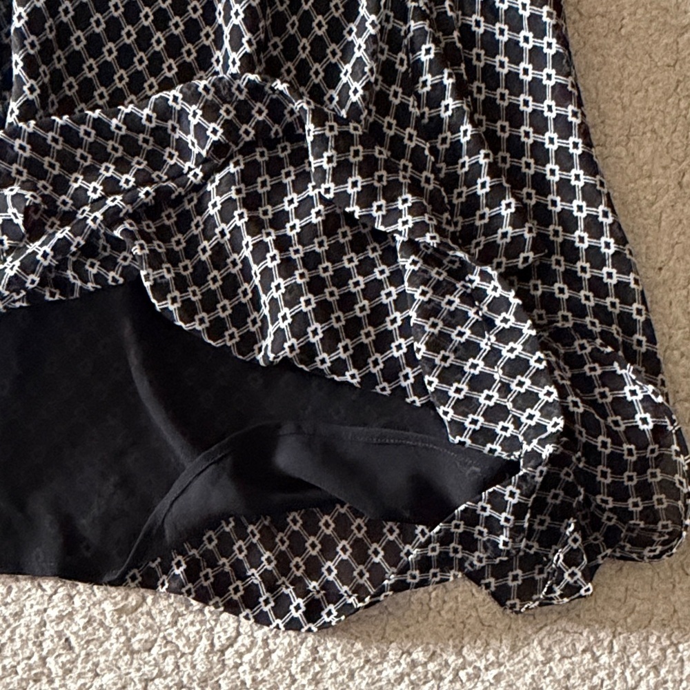 Made For Impulse Chic Black and White Patterned Open Back Midi Dress Large - Picture 4 of 5